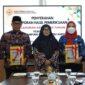 Ketua DPRD Bandarlampung, Wiyadi bersama Walikota Eva Dwiana saat menerima LHP LKPD tahun 2022 di kantor BPK RI Perwakilan Lampung, beberapa waktu lalu. (foto: ist)