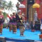 Pentas Kebudayaan di Pura Tirta Bhuana Pantai Melasti Pekon Marang, Kecamatan Pesisir Selatan Kabupaten Pesisir Barat. (foto: ist)