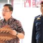 Ketua KPU Lampung, Erwan Bustami saat menjadi pembina apel mingguan di sekretariat KPU setempat, Senin (12/06/2023). (foto: ist)