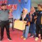 Gubernur Lampung, Arinal Djunaidi saat mengumumkan peserta senam Harkonas tahun 2023 yang mendapat hadiah, Jumat (16/06/2023). (foto: ist)