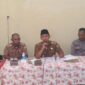Camat Kedaton, Sapto Haryanto saat memberikan keterangan kepada sejumlah wartawan, Senin (31/07/2023). (foto: ist)