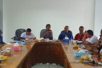 Pengurus PWI Cabang Lampung saat menggelar rapat pleno, di Balai Wartawan Solfian Ahmad, Kamis (24/08/2023). (foto: ist)