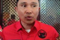 Ketua DPC PDIP Kabupaten Lampung Barat, Parosil Mabsus. (foto: ist)
