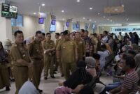 Gubernur Lampung, Arinal Djunaidi saat melakukan Sidak di RSUDAM, Selasa (16/04/2024). (foto: ist)