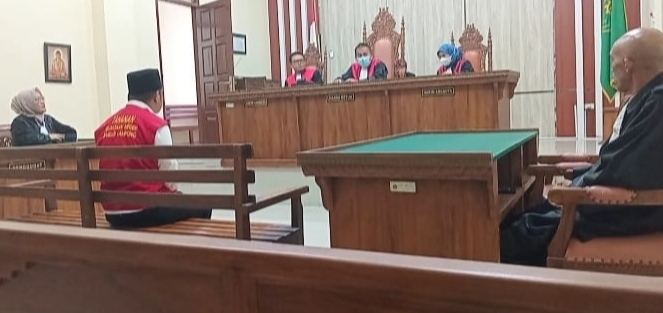 Sidang lanjutan Muhamad Belly terdakwa kurir narkoba 125 kilogram, di PN Tanjungkarang, Kamis (02/05/2024). (foto: ist)