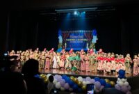 Murid TK Kartini Bandarlampung usai memainkan drama musikal Timun Mas, di Taman Budaya Lampung, Senin (03/06/2024). (foto: azroni)
