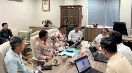 Penjabat Sekda Kabupaten Mesuji saat kunjungan kerja ke Direktorat PPUT Kemendes-PDT RI, Rabu (18/06/2025). (foto: ist)