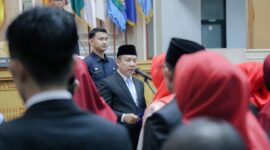 Sekdaprov Lampung, Marindo Kurniawan saat pelantikan pejabat 
administrator, dan fungsional, Jumat (22/08/2025). (foto: ist)