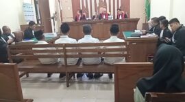 Sidang dugaan korupsi proyek pagar Rumdis Bupati Lampung Timur, di PN Tanjungkarang, Kamis (05/02/2026). (foto: istimewa)