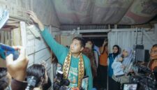 Menteri PKP RI, Maruarar Sirait saat melihat langsung salah satu rumah warga Kabupaten Lampung Selatan, Kamis (07/05/2026). (foto: istimewa)
