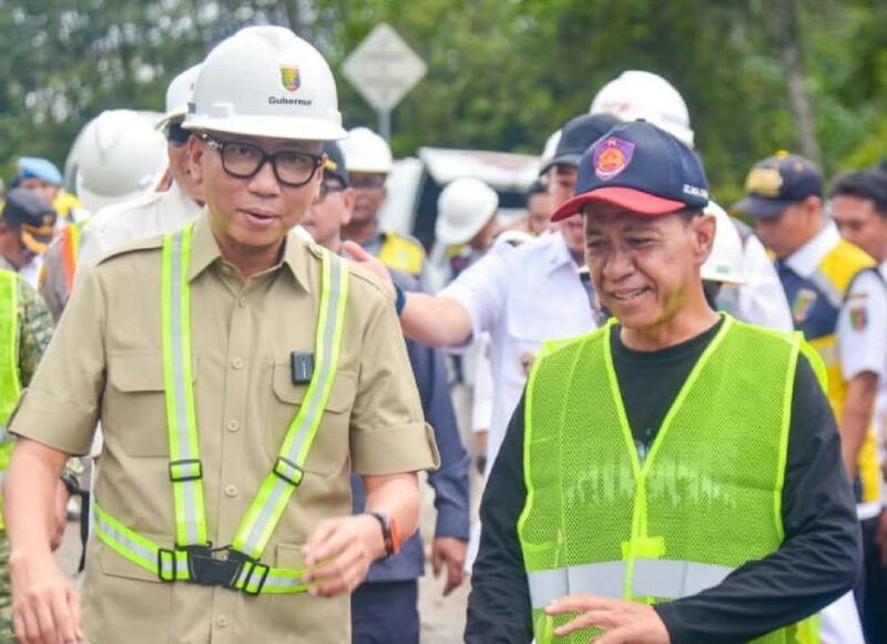 Gubernur Lampung, Rahmat Mirzani Djausal dan Eks Bupati Mesuji, Khamami. (foto: istimewa)